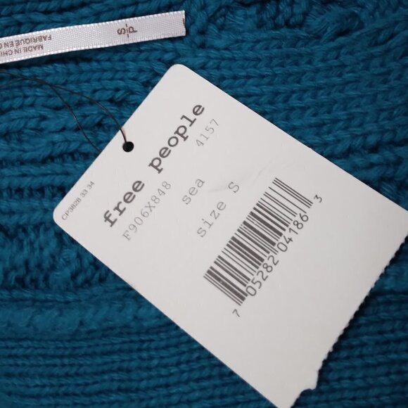 Free People | NWT Oversized Cable Pullover Sweater Teal | Size S - Picture 9 of 16
